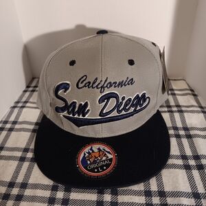 Original Use Gray and Black California San Diego Hat